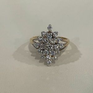 14k diamond cluster ring
